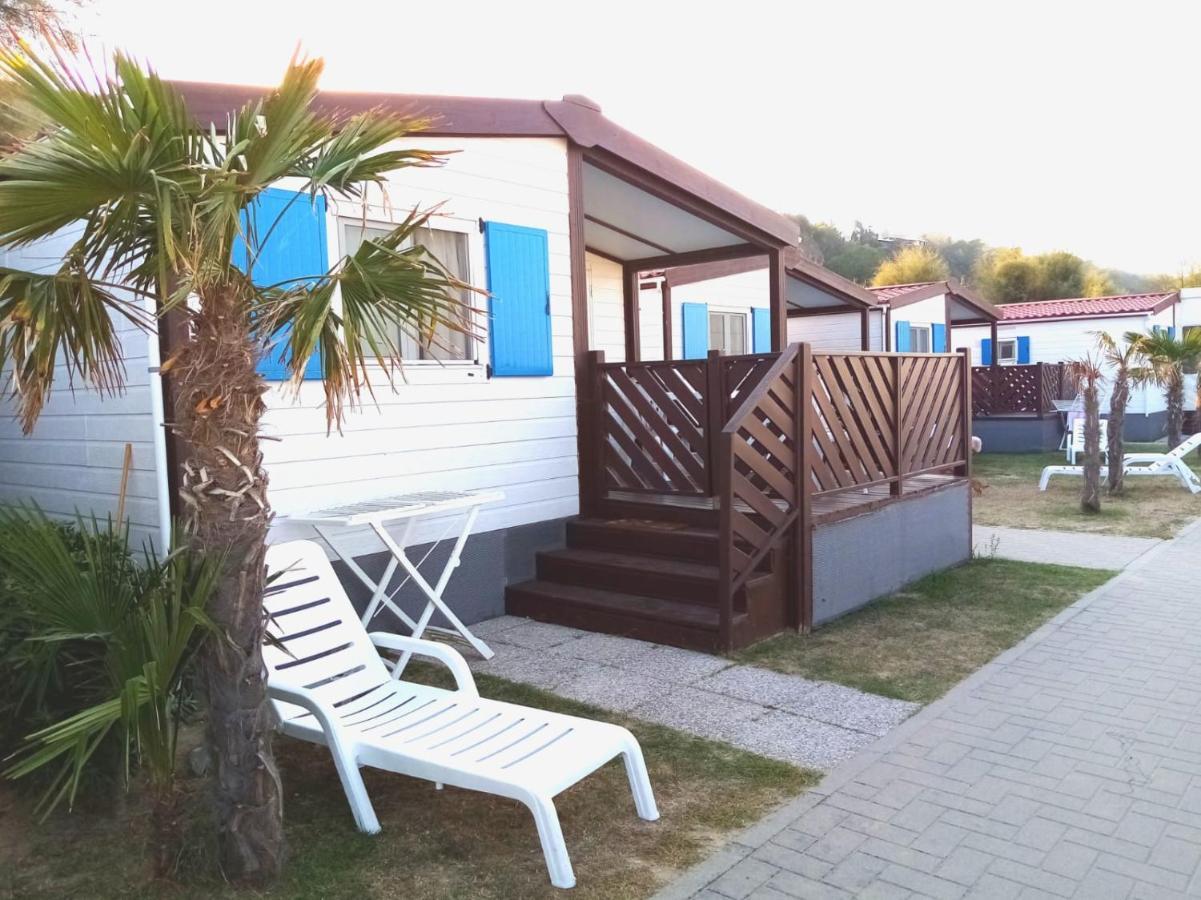 Camping Norina Пезаро Екстер'єр фото