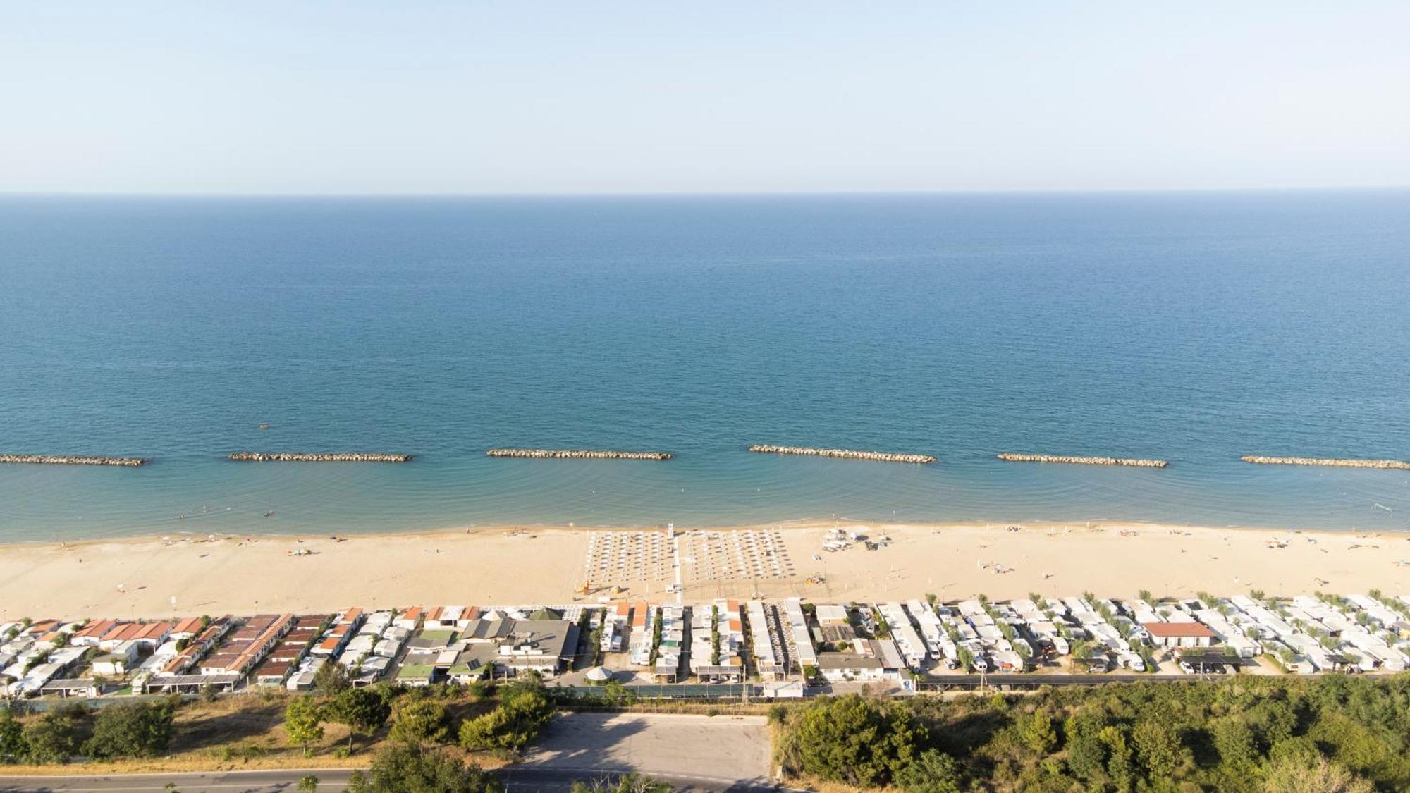 Camping Norina Пезаро Екстер'єр фото